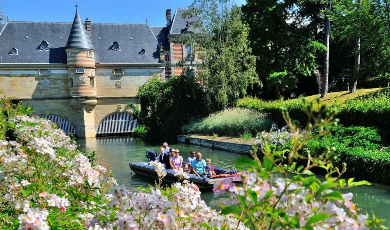 Camping de Châlons-en-Champagne Exterior foto